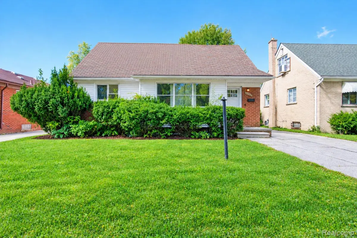 19315 Bentler Street, Detroit, MI 48219 - #1