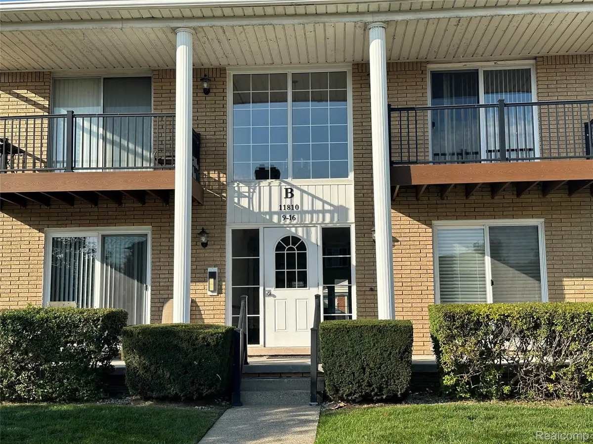 11810 15 Mile Road #10, Sterling Heights, MI 48312 - #1