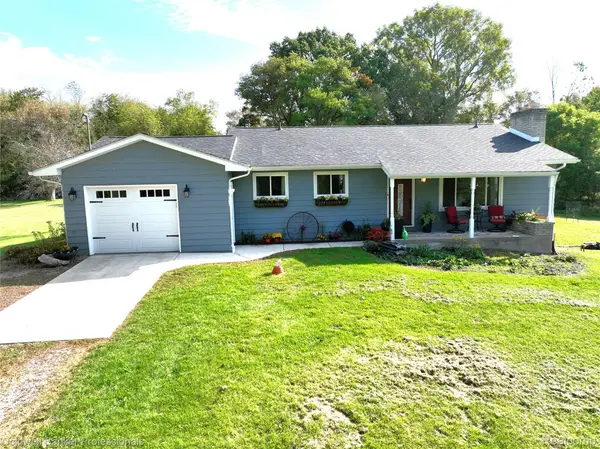 8660 S Durand Road, Durand, MI 48429