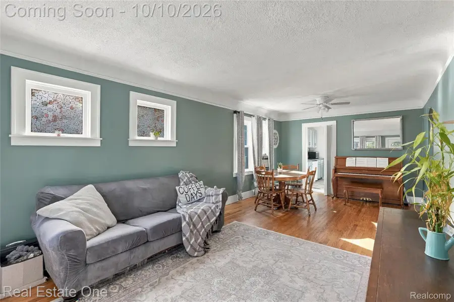 2732 Stephens Street, Dearborn, MI 48124 - #3