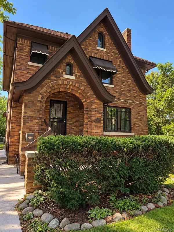 12725 Broadstreet Avenue, Detroit, MI 48238