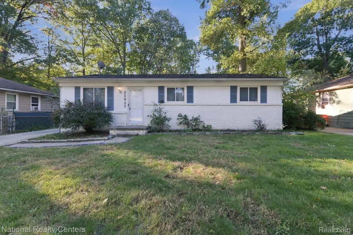 20645 Mada Avenue, Southfield, MI 48075 - #1