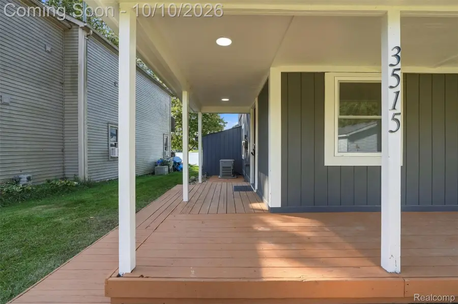 3515 Highland Boulevard, Highland, MI 48356 - #3
