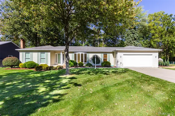 8070 Gandy Court, GrosseIle, MI 48138