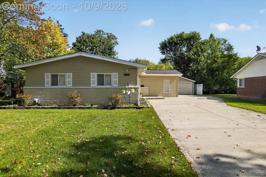 29936 Westbrook Parkway, Southfield, MI 48076 - #3