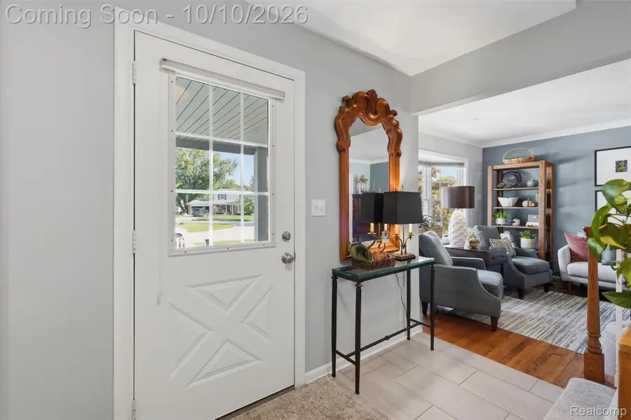 15565 Hix Court, Livonia, MI 48154 - #3