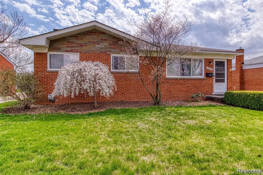 13194 Burgundy Avenue, Warren, MI 48089 - #1