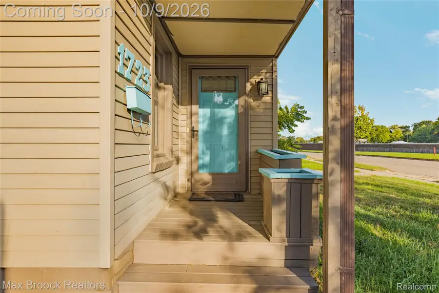 1723 E 10 Mile Road, Royal Oak, MI 48067 - #3