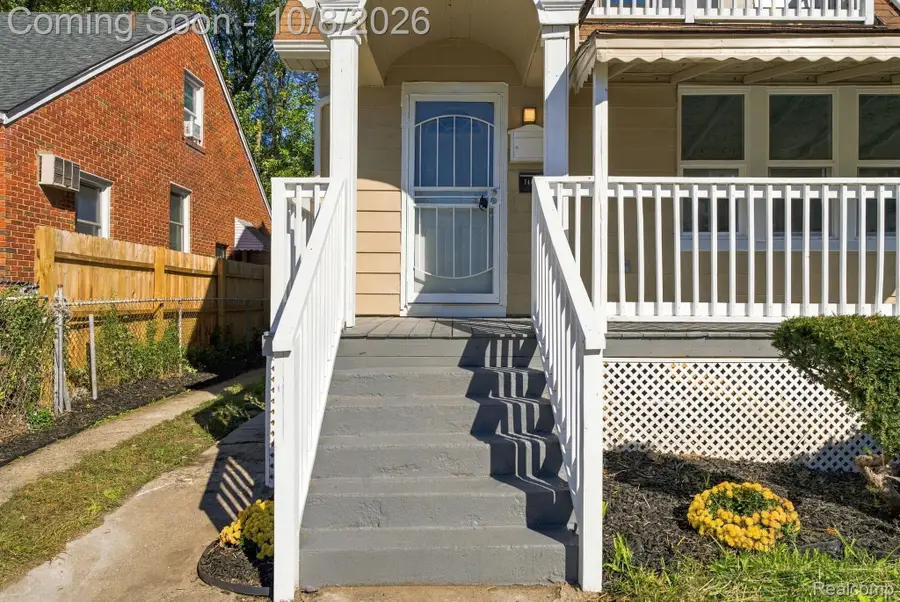 7444 Pilgrim Street, Detroit, MI 48238 - #3