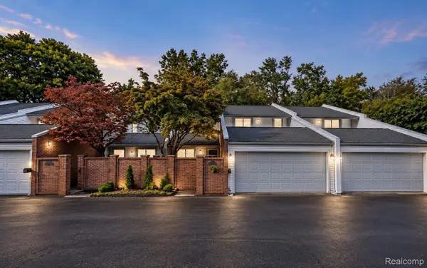 177 E Long Lake Road, BloomfieldHills, MI 48304