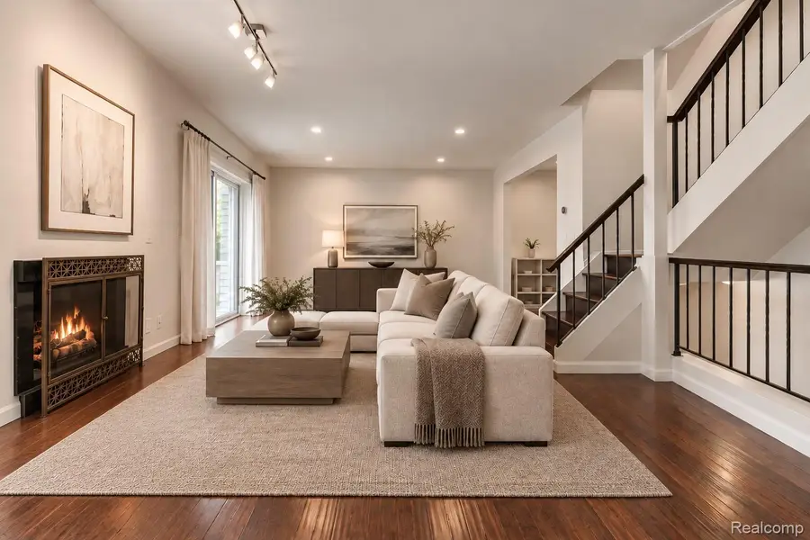 177 E Long Lake Road, Bloomfield Hills, MI 48304 - #3