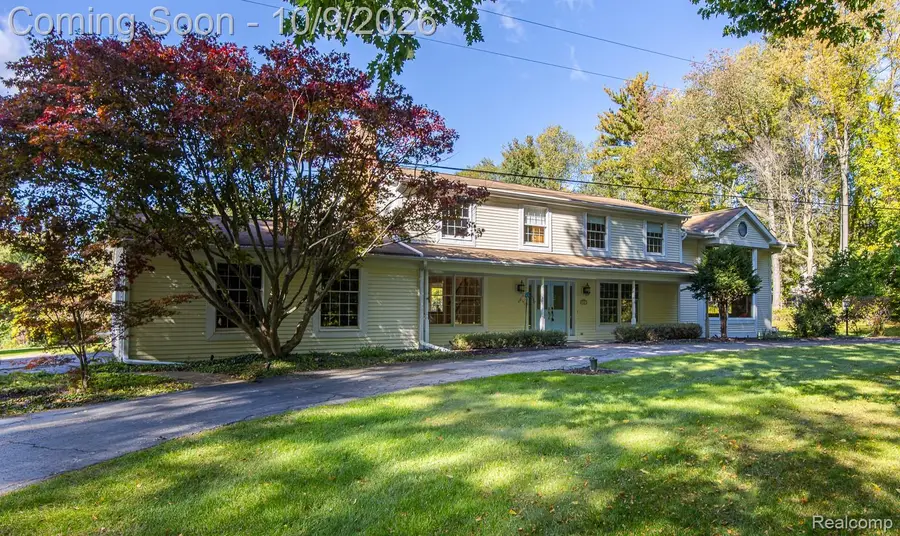 9391 Allen Road, Clarkston, MI 48348 - #2