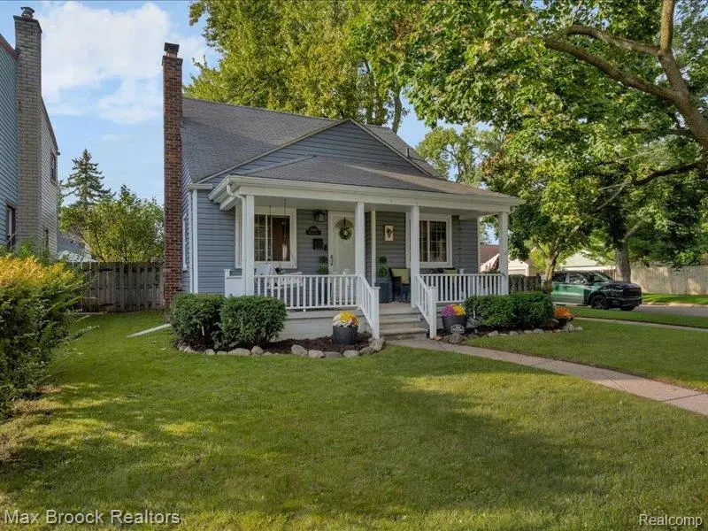 2000 Kalama Avenue, Royal Oak, MI 48067 - #2