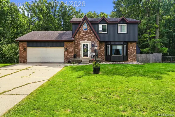 9309 Woodside Trail, SwartzCreek, MI 48473