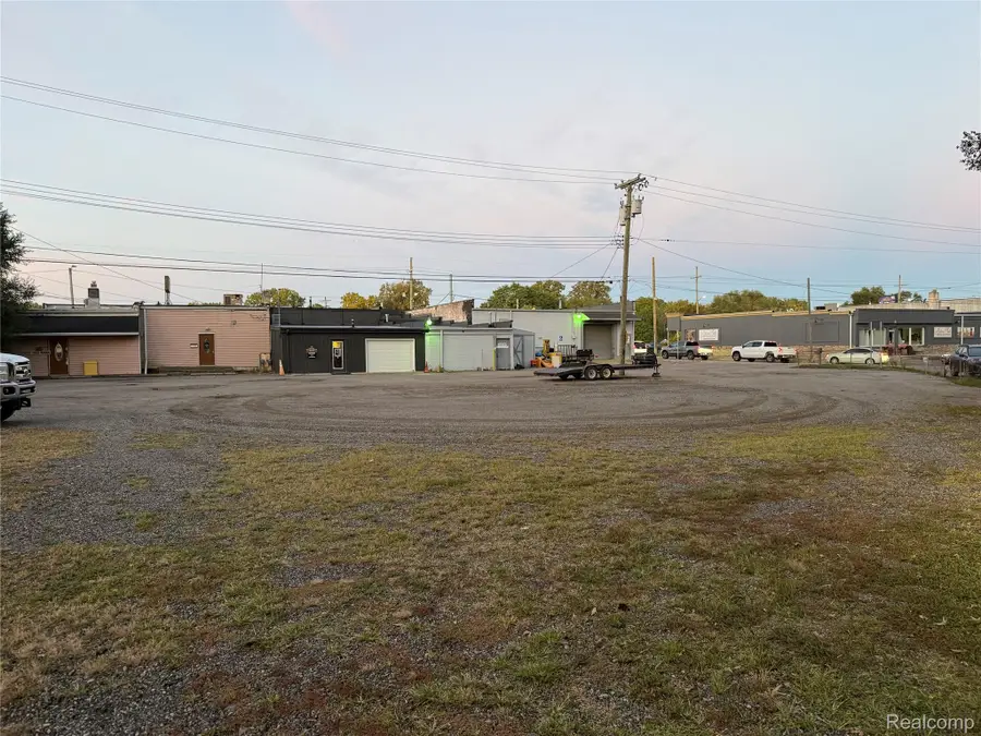 V/L Dixie, Waterford, MI 48329 - #2