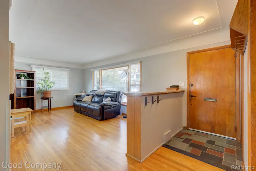 204 Edgewood Place, Ferndale, MI 48220 - #3