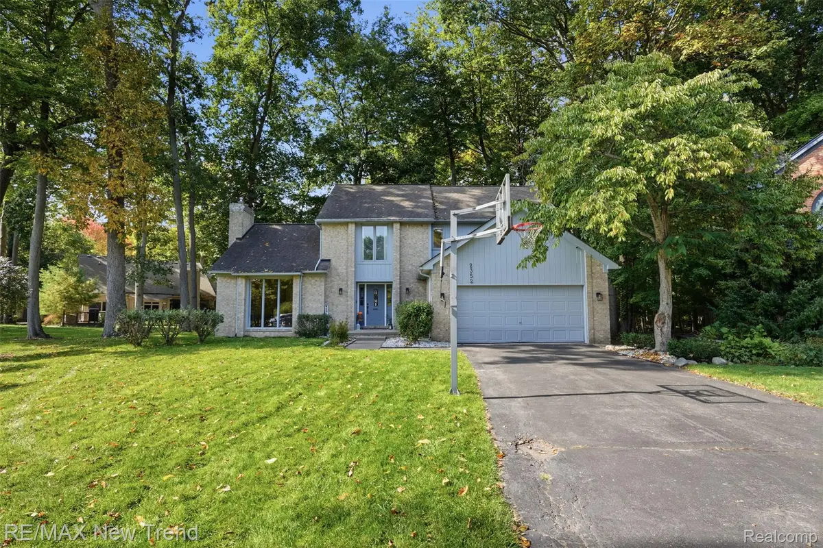 2352 Camron Court, West Bloomfield, MI 48324 - #1