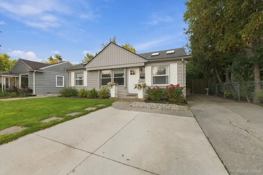 4004 Coolidge Highway, Royal Oak, MI 48073 - #2