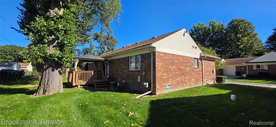 30821 Underwood Drive #15, Roseville, MI 48066 - #3