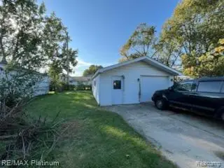 24835 Brittany Avenue, Eastpointe, MI 48021 - #2