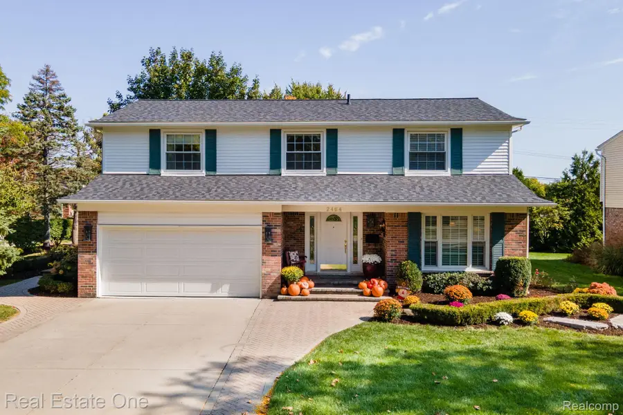 2464 Wexford Drive, Troy, MI 48084 - #3