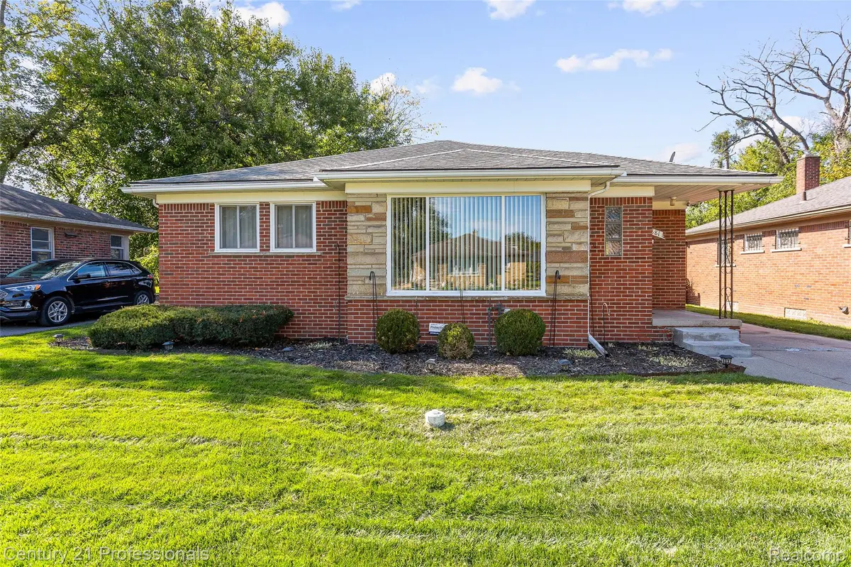 23881 Morton Street, Oak Park, MI 48237 - #1
