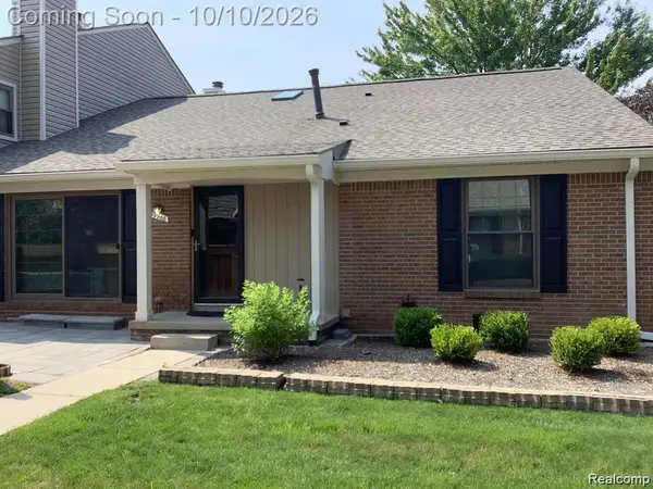 39966 Crosswinds, Novi, MI 48375