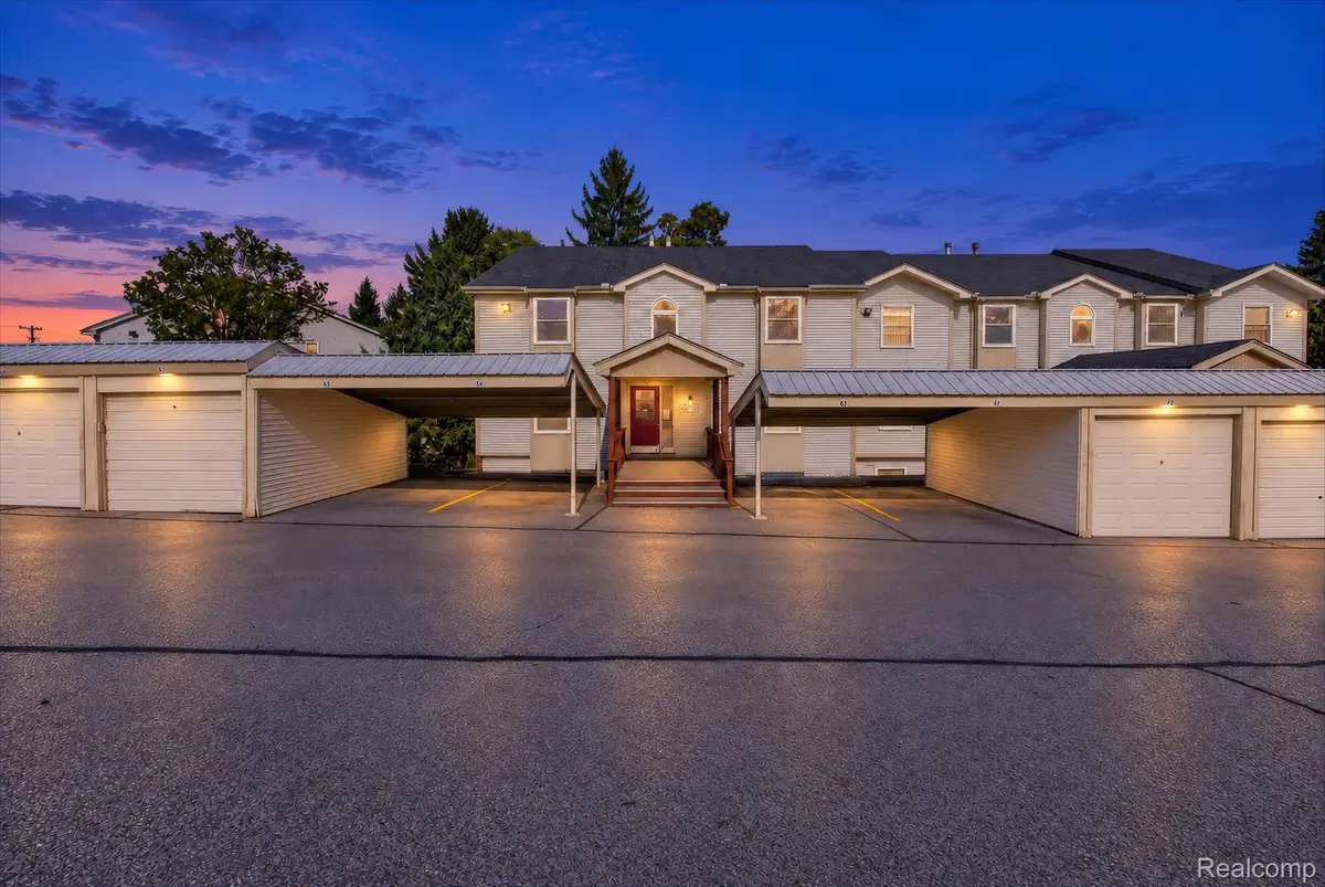 4998 Oak Hill DR  # 8847, Waterford, MI 48329 - #1
