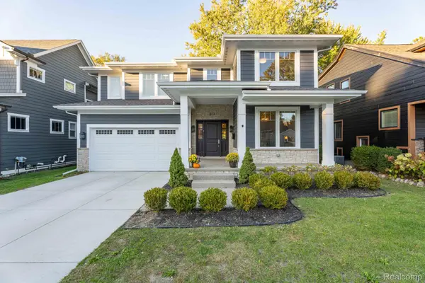 613 E Farnum AVE, RoyalOak, MI 48067
