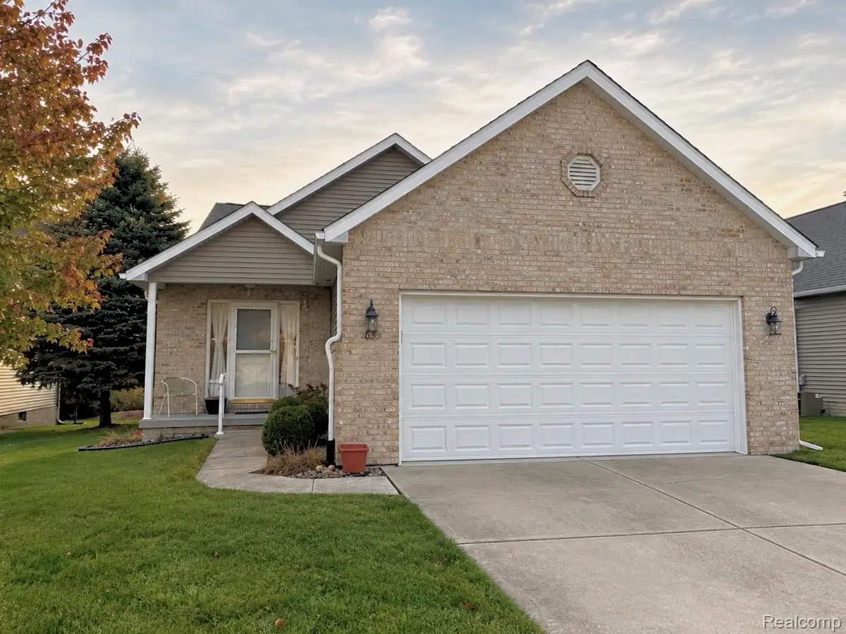 1033 Foxglove LN, Davison, MI 48423 - #1