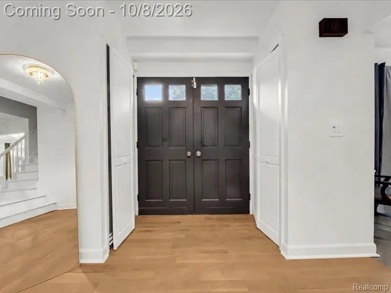 6062 Pinecroft DR, West Bloomfield, MI 48322 - #3