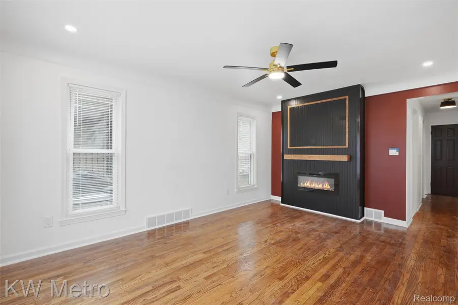 14736 Mansfield ST, Detroit, MI 48227 - #2