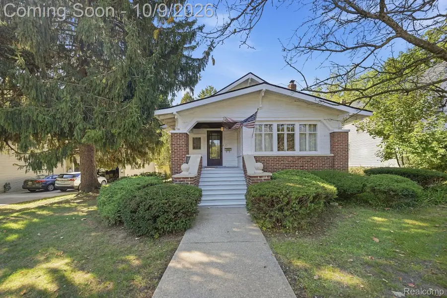 213 S Main ST, Yale, MI 48097 - #3