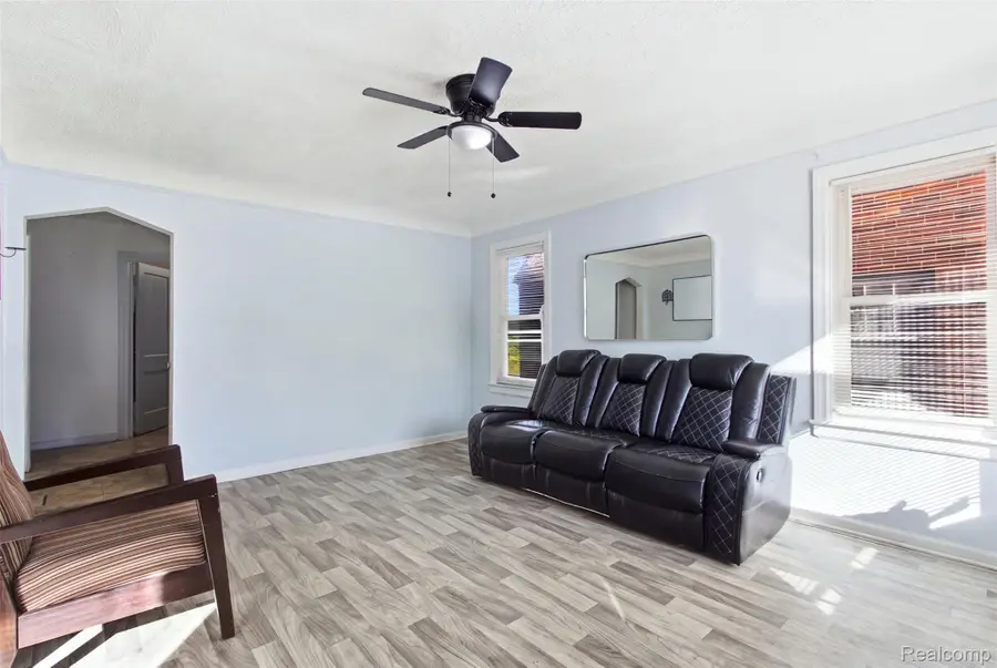 20201 Dean ST, Detroit, MI 48234 - #3