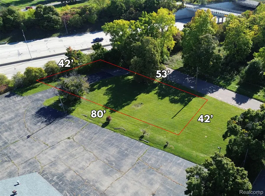 000 Elm, Flint, MI 48503 - #2