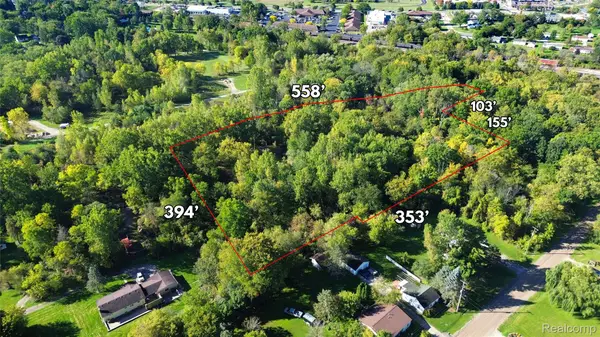 000 Esson Dr., GrandBlanc, MI 48439