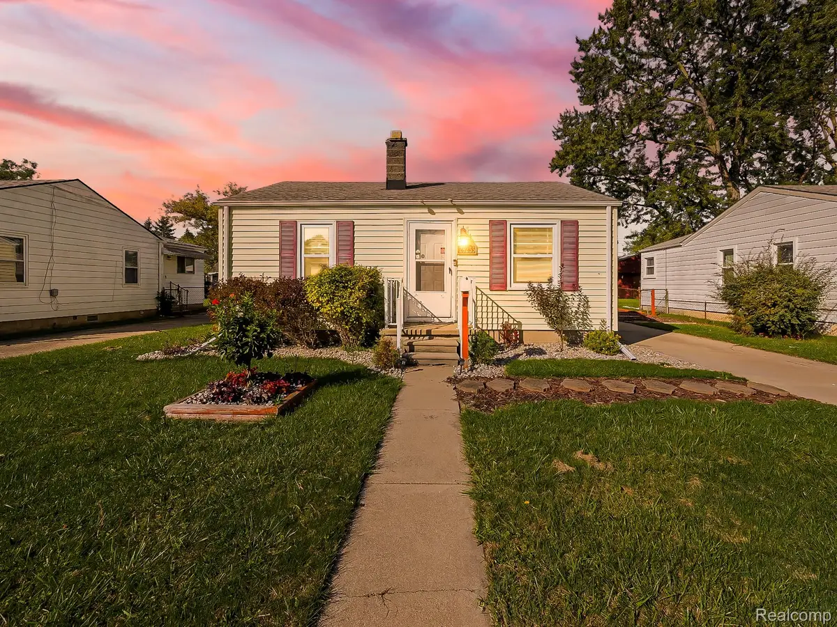 25255 Ford ST, Roseville, MI 48066 - #1
