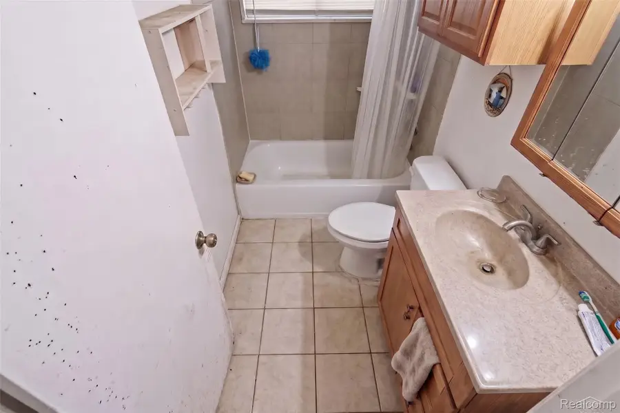 16192 Fenton ST, Detroit, MI 48219 - #3