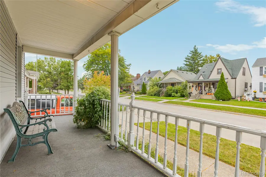 2128 10th ST, Wyandotte, MI 48192 - #3