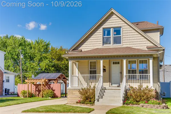 1234 Poplar ST, Wyandotte, MI 48192