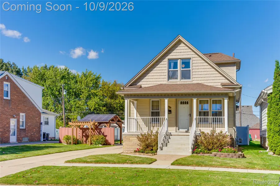 1234 Poplar ST, Wyandotte, MI 48192 - #2