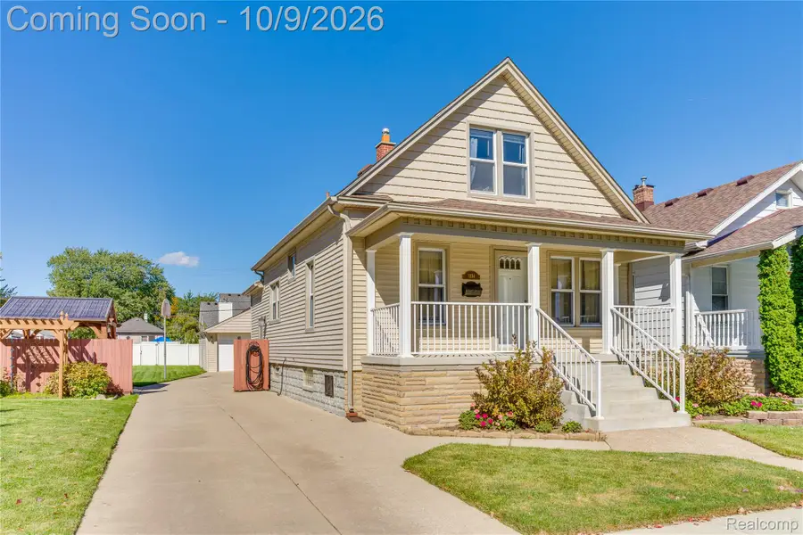 1234 Poplar ST, Wyandotte, MI 48192 - #3