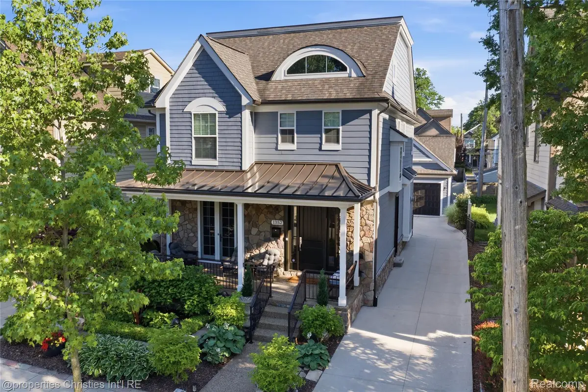 1352 Holland ST, Birmingham, MI 48009 - #1