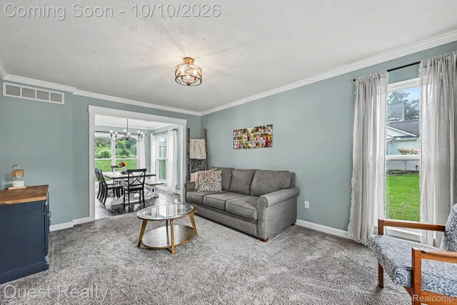 6041 Campfire CIR, Clarkston, MI 48346 - #3