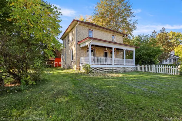 1926 E Broadway ST, MountPleasant, MI 48858