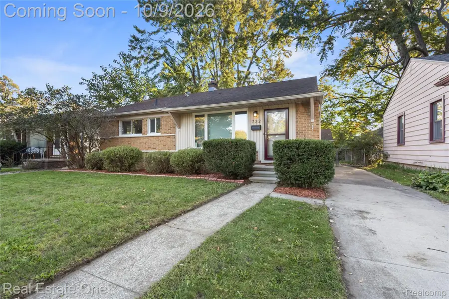 722 Symes AVE, Royal Oak, MI 48067 - #2