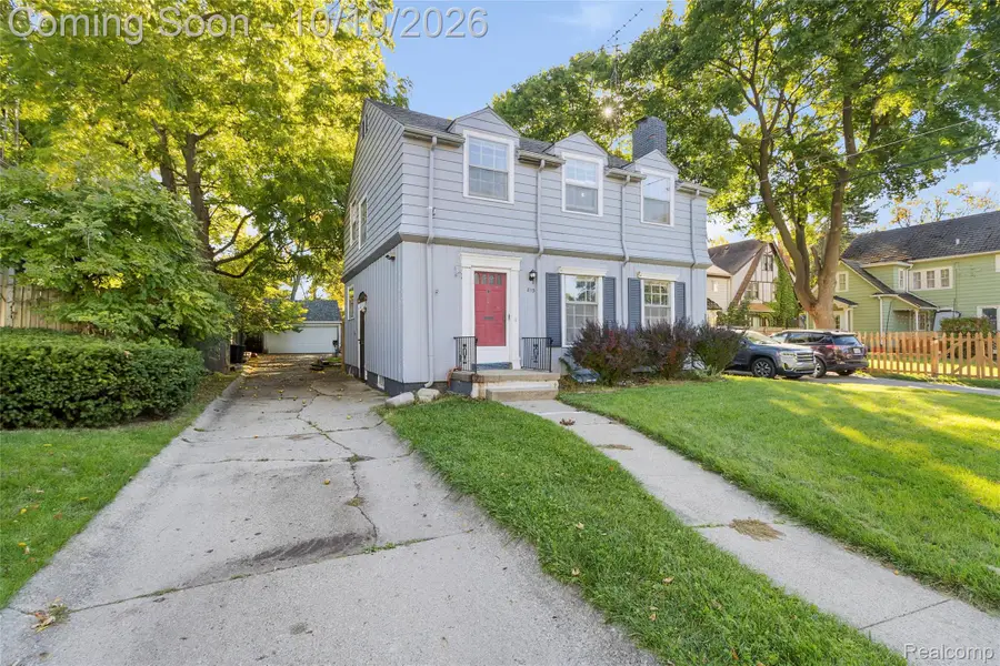 813 Kensington AVE, Flint, MI 48503 - #2