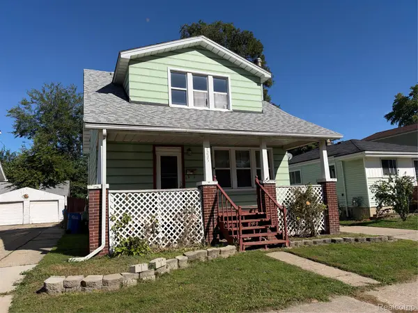 7235 Continental AVE, Warren, MI 48091