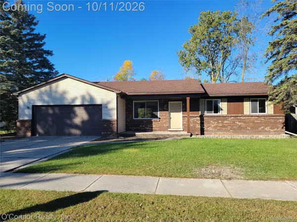 820 Montana ST, Marysville, MI 48040