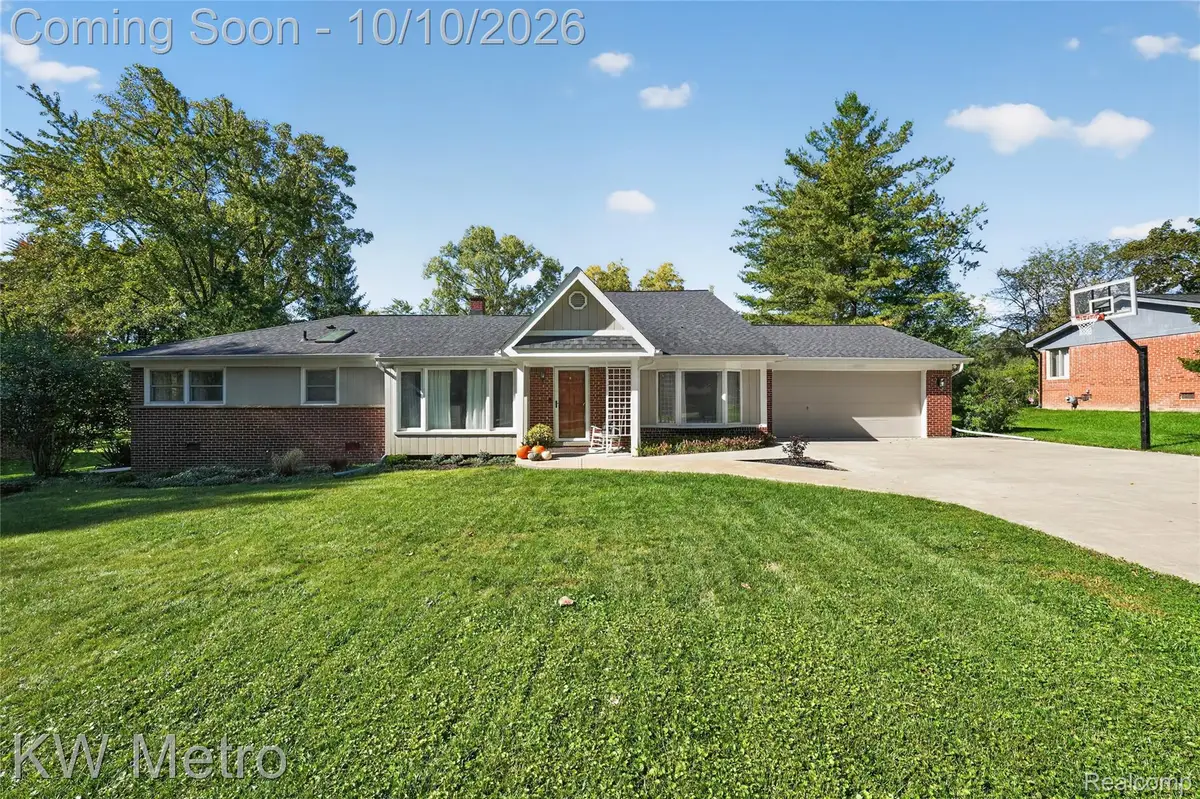 24723 Westmoreland DR, Farmington Hills, MI 48336 - #1